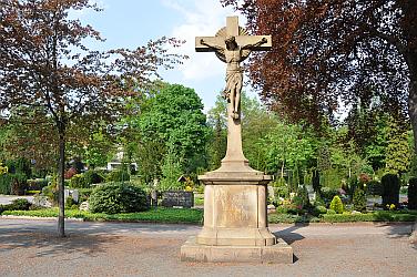 Friedhofskreuz auf dem Zentralfriedhof